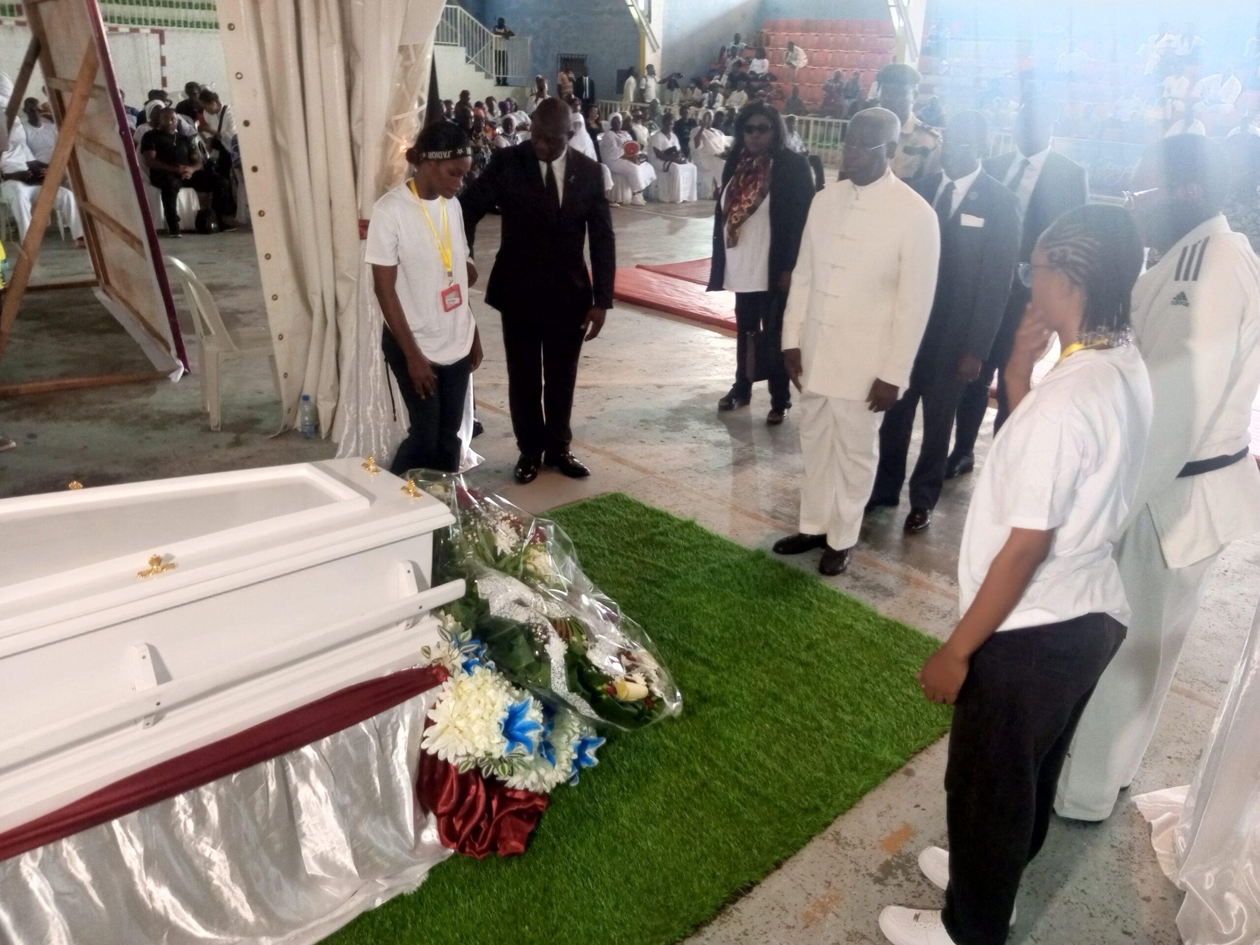 LES HOMMAGES DE LA RÉPUBLIQUE AU SENSEI GEORGES MANDJOMBE (7e) DAN