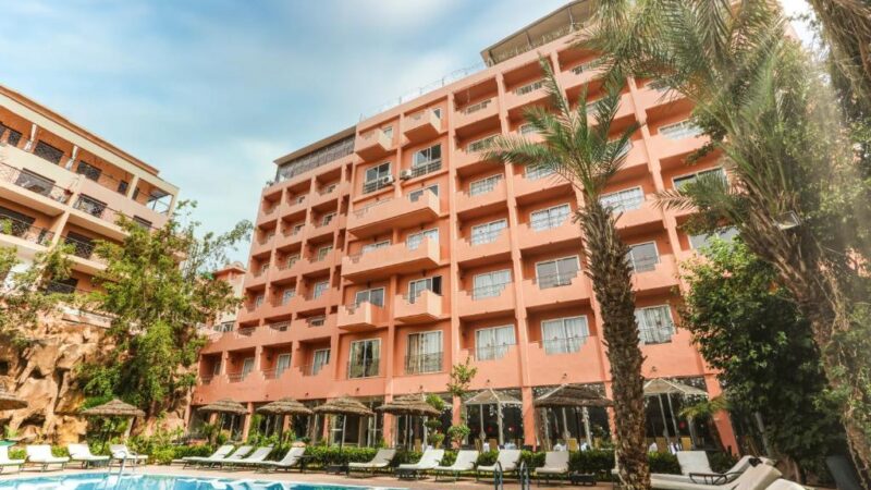 CHAMPIONNATS D&rsquo;AFRIQUE DE JU-JITSU : LES PANTHÈRES  PASSENT LEUR  PREMIÈRE NUIT À MARRAKECH