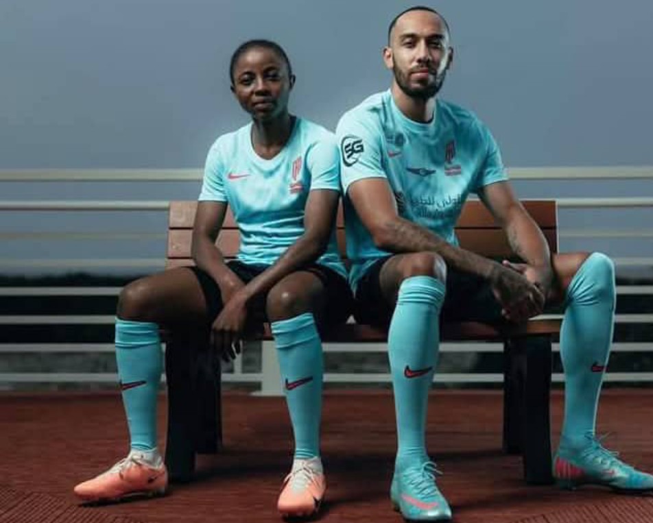 AUBAMEYANG & NCHOUT PORTE-ÉTENDARDS D&rsquo;AL QADISIYA