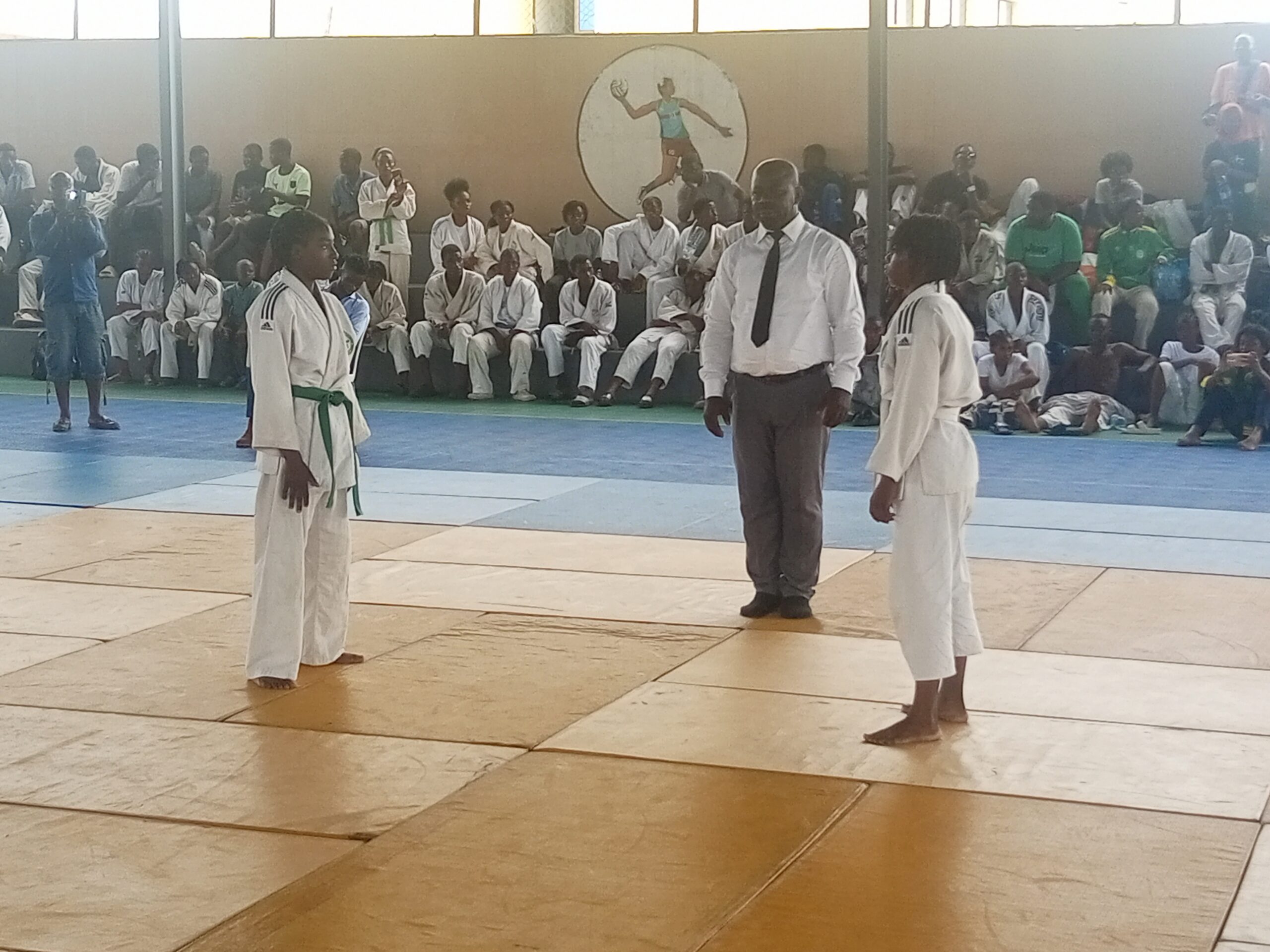 FEGAJUDO : LIBREVILLE  THÉÂTRE DU CHAMPIONNAT NATIONAL CADET & JUNIOR DE JUDO