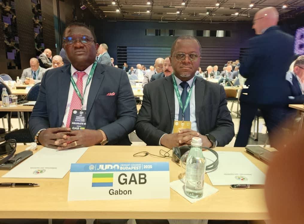 HONGRIE/CONGRÈS  FIJ : LE  GABON Y EST !