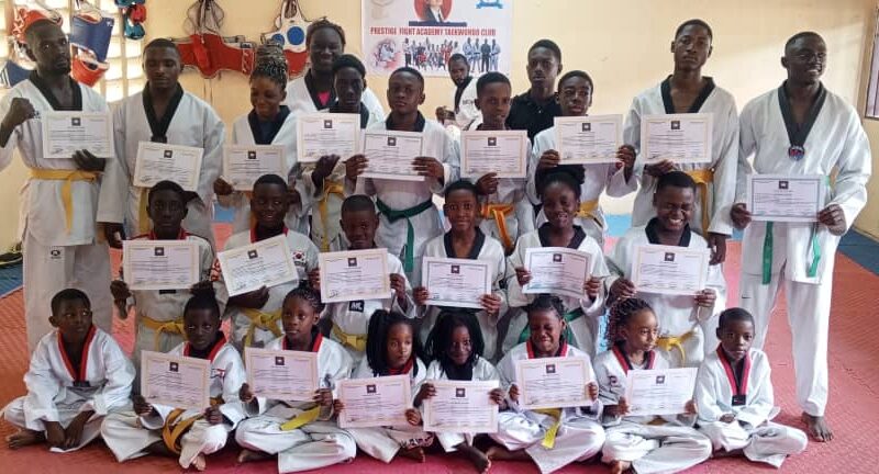 PASSAGE DE GRADES : PRESTIGE FIGHT ACADEMY EMBOÎTE LE PAS !