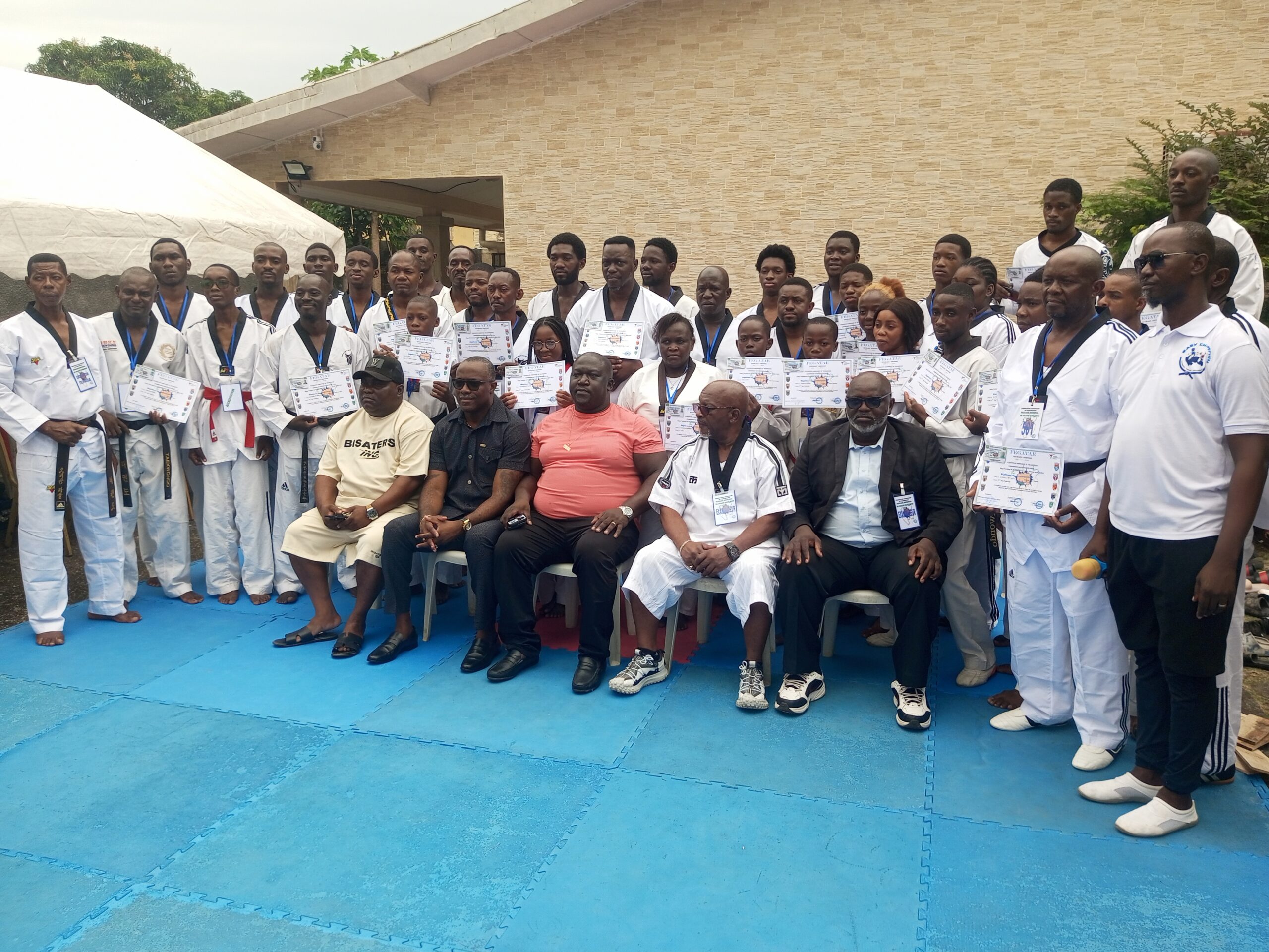 FEGATAE / PASSAGE DE GRADES KUKKIWON NATIONAL : 40 RÉCIPIENDAIRES DISTINGUÉS