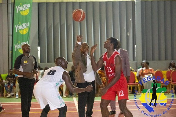 YOUZOU ELITE BASKETBALL 2025 : LE RUBAN VERT THÉÂTRE DE L&rsquo;ÉVÉNEMENT !