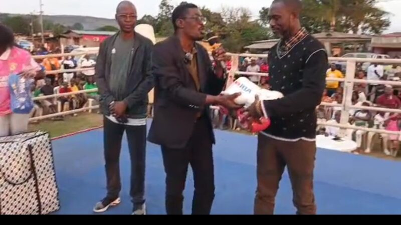 MOANDA : LE PUBLIC SEVRÉ  PAR LA TENUE D&rsquo;UN FESTIVAL DE LA BOXE ANGLAISE