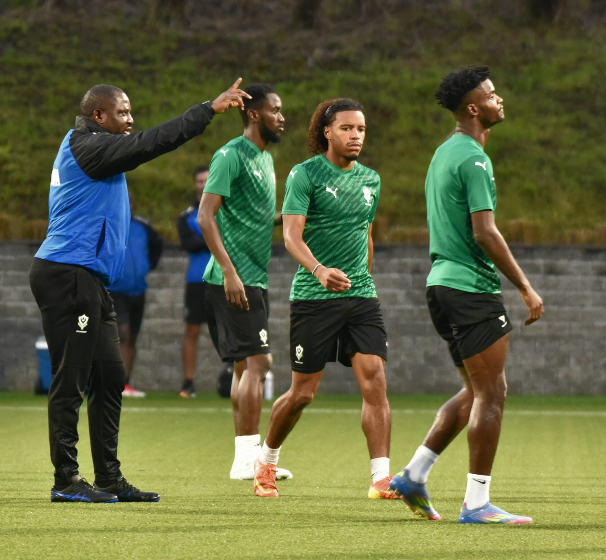 SEYCHELLES -GABON : LE ONZE DE DÉPART PROBABLE DE THIERRY DIEUDONNÉ MOUYOUMA