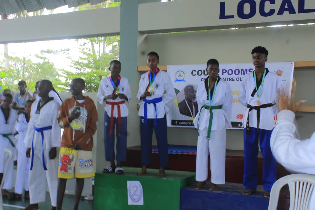 COUPE POOMSEA Me FULBERT  OLLOMO : LE CLUB HANSEON SUR LE TRÔNE