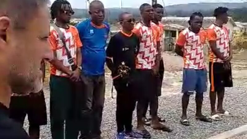 COUPE DE LA CAF : LES HOMMAGES DU FC 105 À SON PRÉSIDENT FONDATEUR !