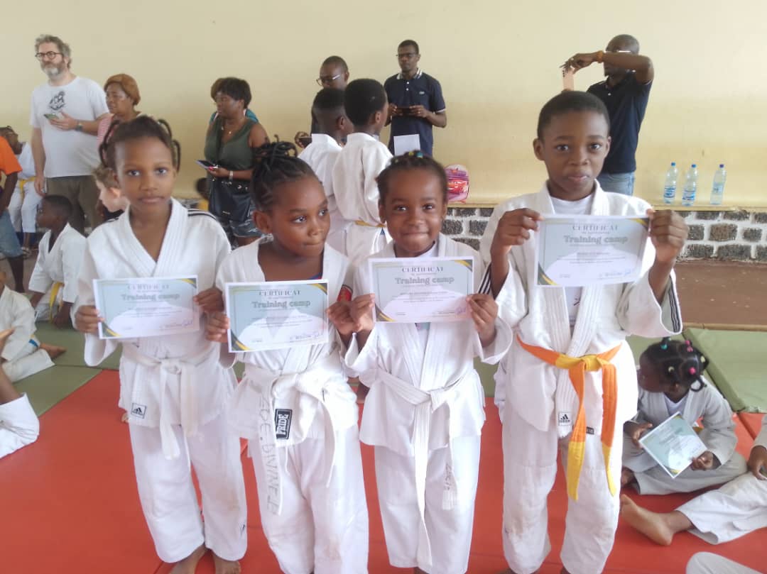 TOURNOI INTER-ÉCOLES : SONT CONCERNÉS LES ENFANTS DE 3 À 14 ANS !