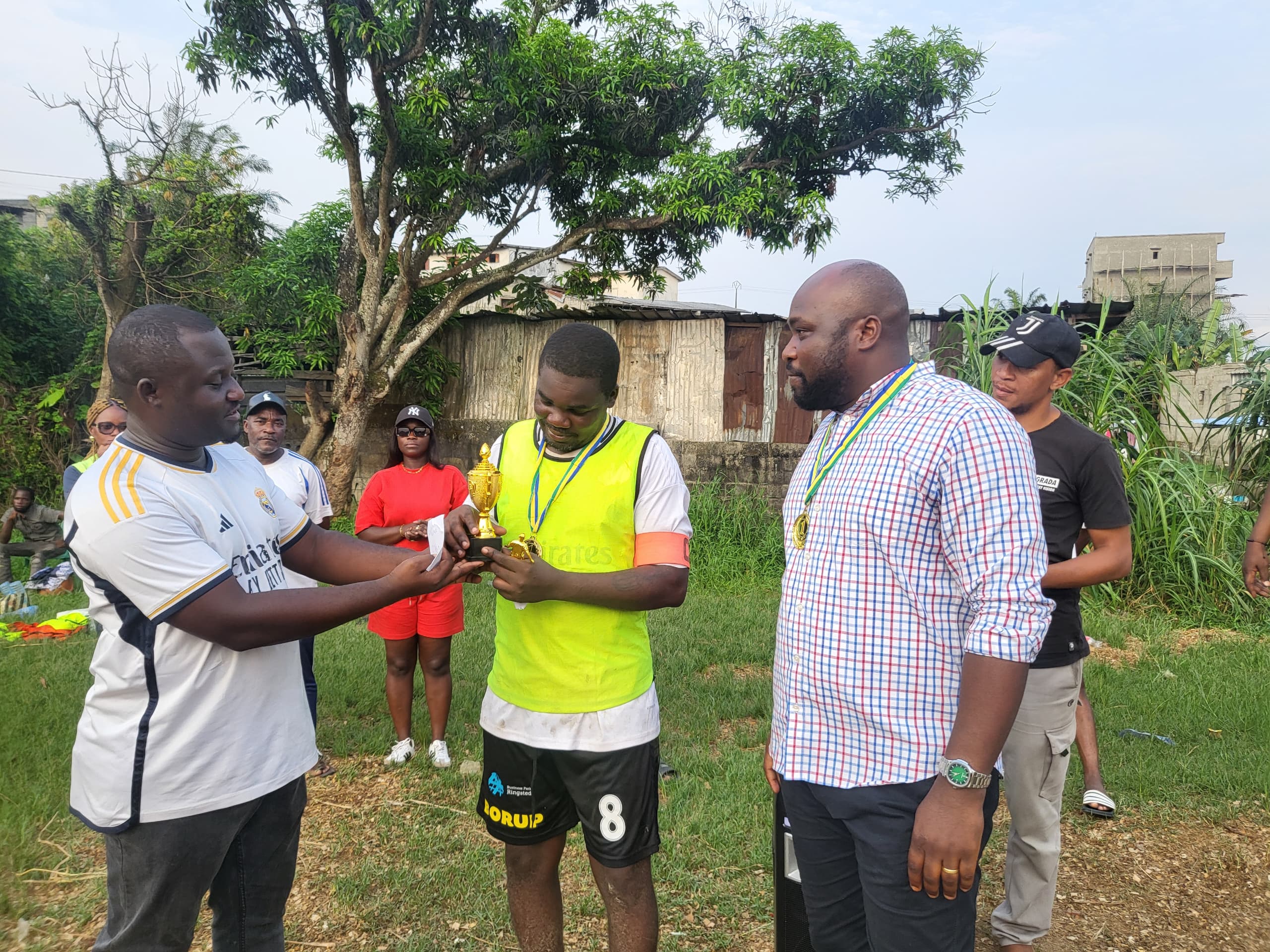 SOTEGA :  L&rsquo;ÉQUIPE &lsquo; ARSENAL DE BELLE MELODIES&rsquo; SACRÉE CHAMPIONNE DU TOURNOI  DES DISPARUS