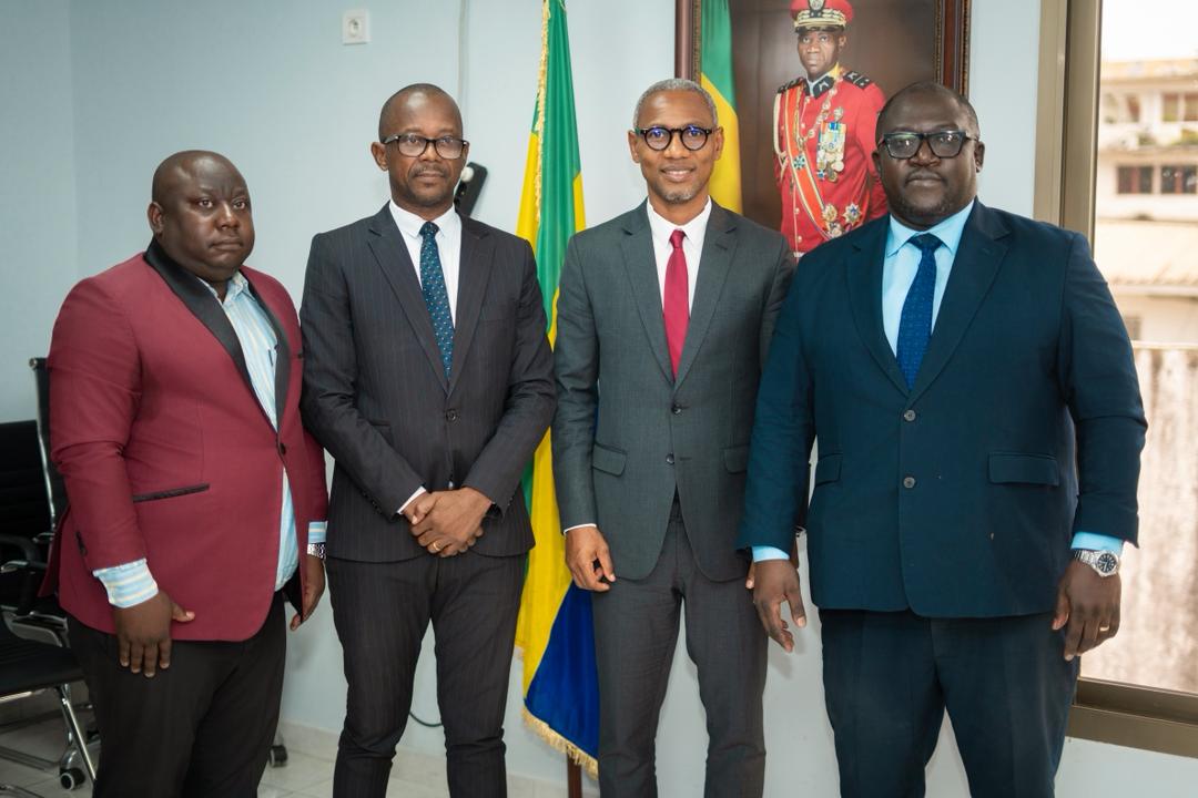 FEGATAE :  Me DENIS MBOUMBA ÉCHANGE  AVEC LE  MINISTRE DES SPORTS