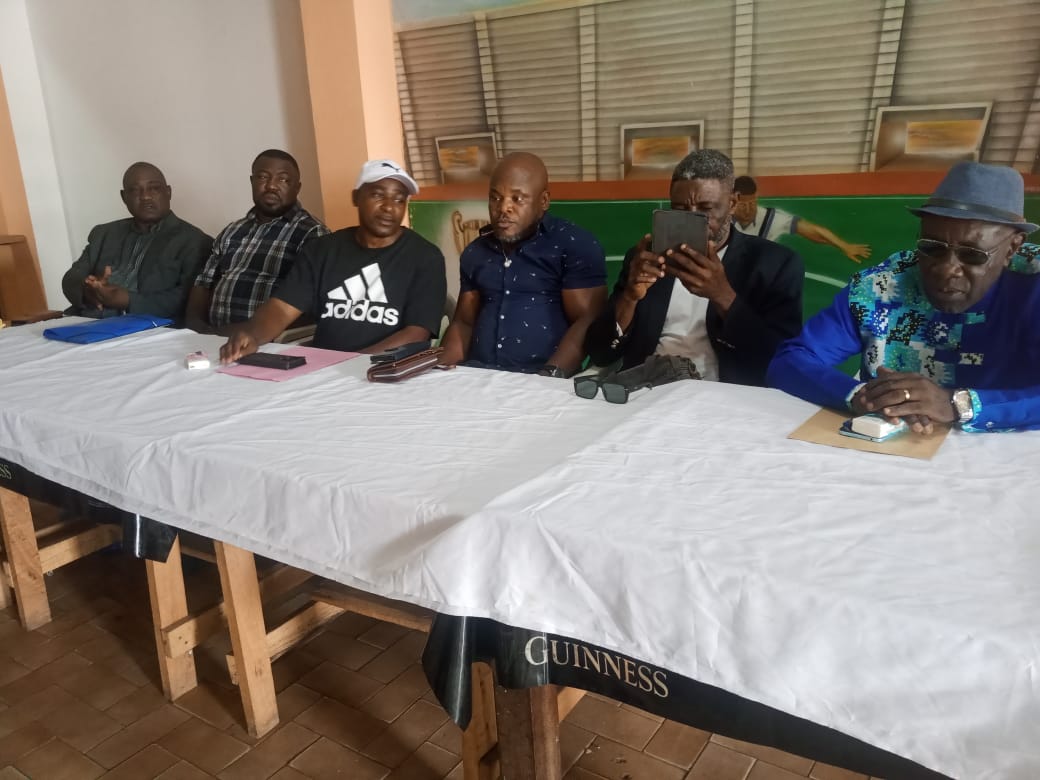 ASSEMBLÉE GÉNÉRALE EXTRAORDINAIRE : CINQ PRÉSIDENTS  DE LIGUE APPELLENT  À LA DESTITUTION DU FÉDÉRAL