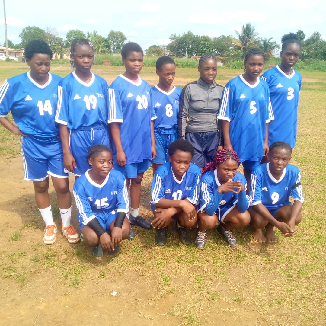 MAKOKOU / MATCH AMICAL DE FOOTBALL  FEMININ : MBOLO 3 PLUS FORTE  QUE LE TOUT PUISSANT ZOCK-DJOW (4-0)