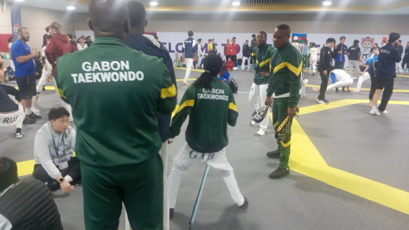 COUPE DU MONDE JUNIOR DE TAEKWONDO/ PANTHÈRES : BOULOUCHI & BOUANZA   STOPPÉS