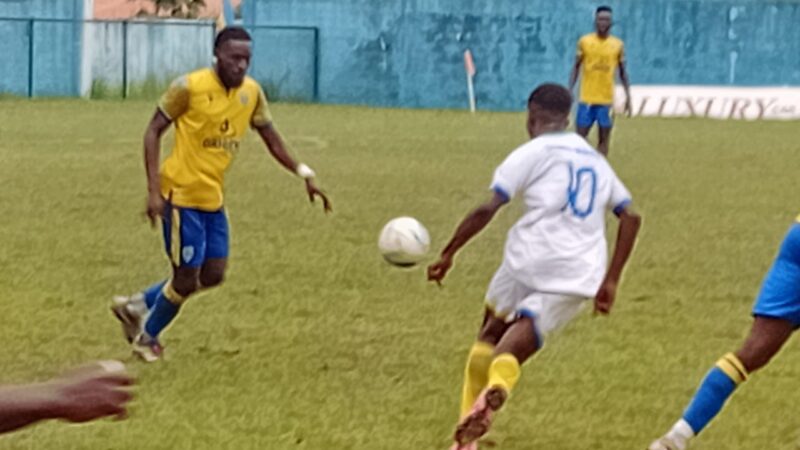NATIONAL FOOT 1/ 22e J : STATU QUO À AKOUAKAM ENTRE USO ET LE STADE  MANDJI (0-0)