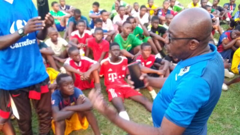 MAKOUKE EN MODE  DÉTECTION : LA SOUS- LIGUE CHASSE LES PÉPITES U15, U17 ET FEMININES