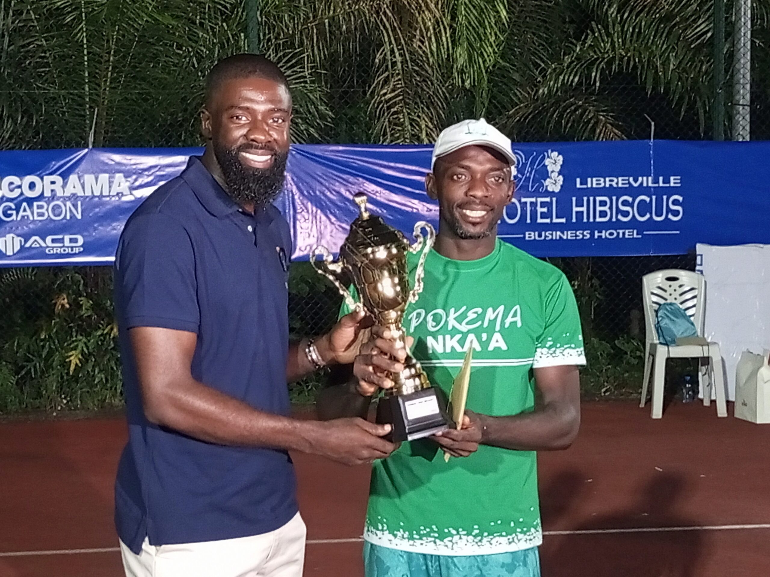 OPEN RUBAN  VERT : ÉTIENNE TEBOH S&rsquo;OFFRE LE TROPHÉE AU BOUT DU SUSPENSE