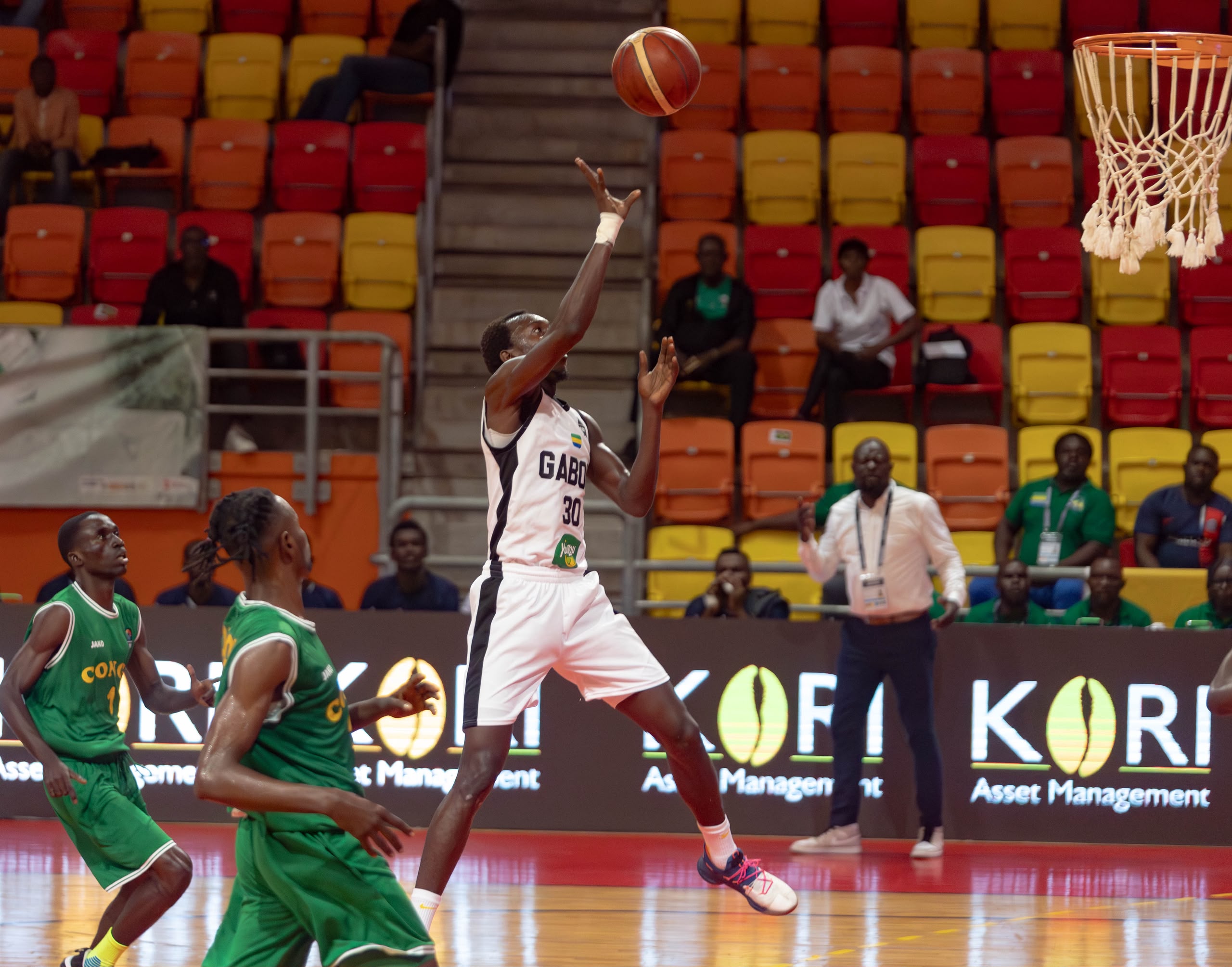 AFROCAN 2027: LE GABON  ÉCRASE LE CONGO 86-58 ET FILE À KIGALI !