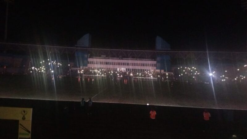 STADE DE FRANCEVILLE : LE BLACK-OUT DE TROP QUI FAIT HONTE AU GABON !